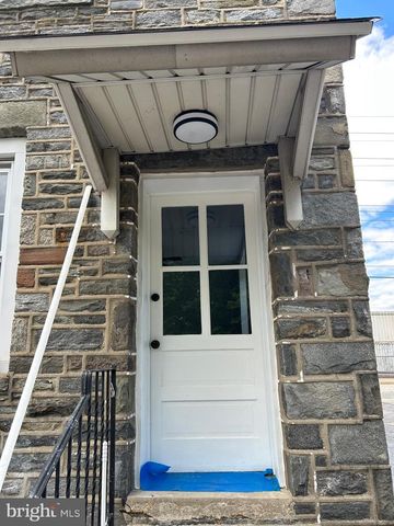 825 JERSEY AVE, Gloucester City, NJ 08030