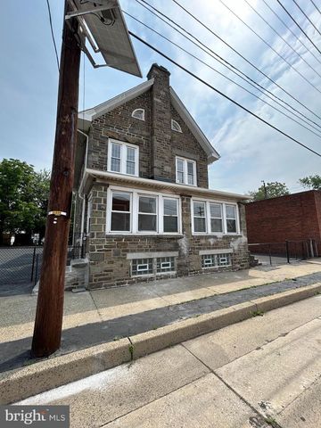 825 JERSEY AVE, Gloucester City, NJ 08030