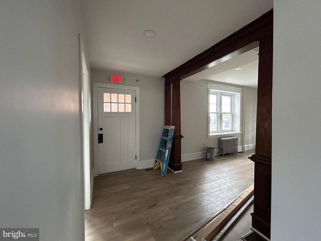 825 JERSEY AVE, Gloucester City, NJ 08030