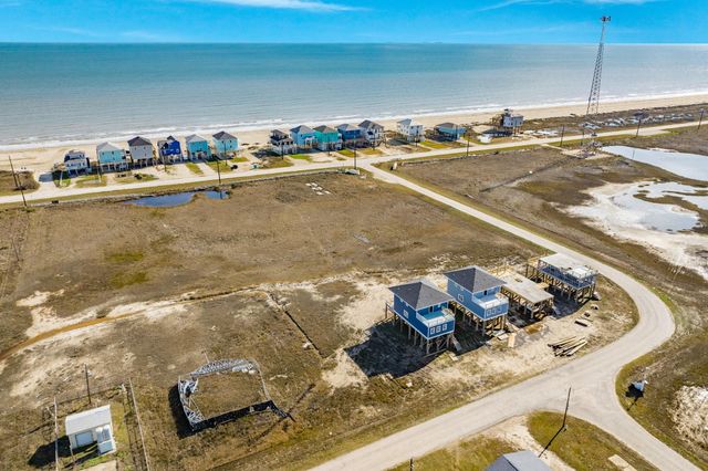 8020 Bluewater Hwy, Freeport, TX 77541