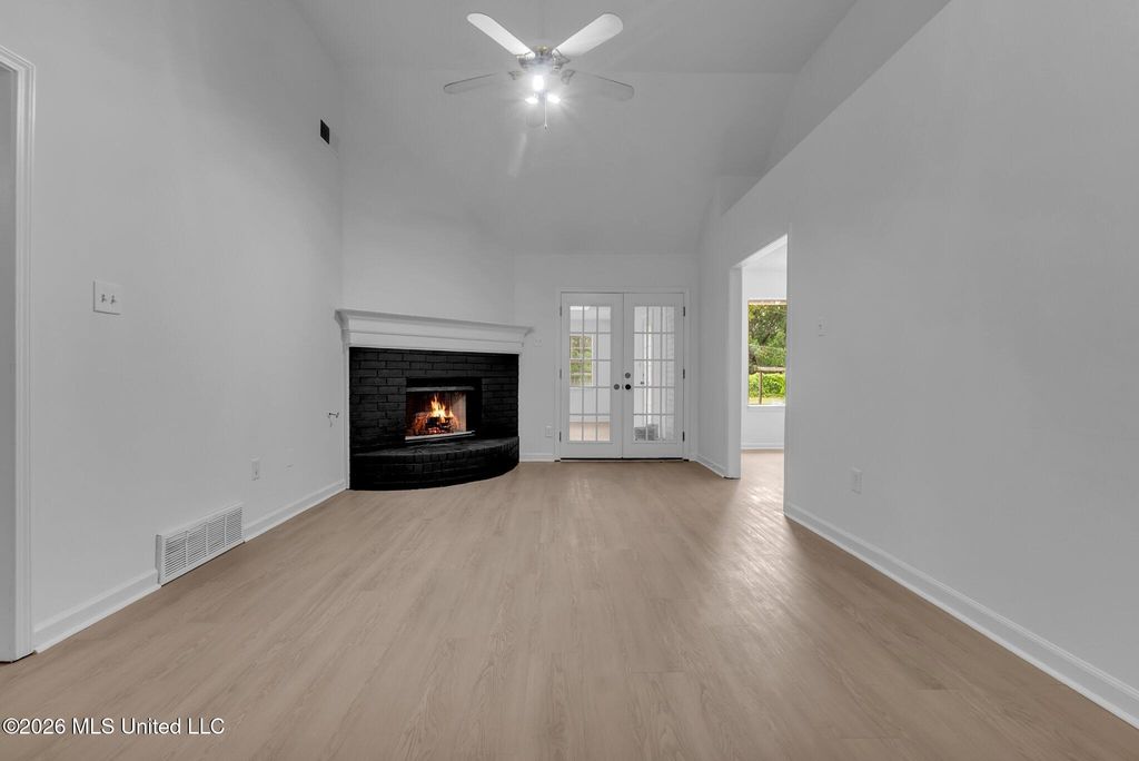 6972 Fox Briar Cove, Walls, MS 38680 — photo 3