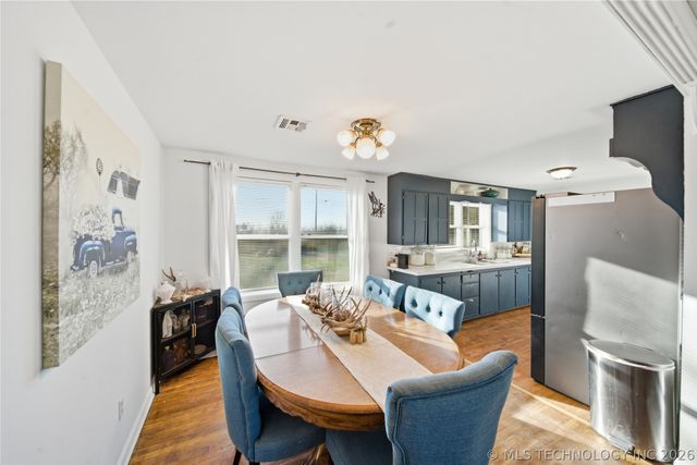 307 S Gray Pl Place, Chouteau, OK 74337