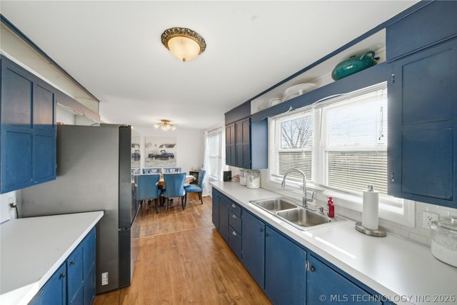 307 S Gray Pl Place, Chouteau, OK 74337