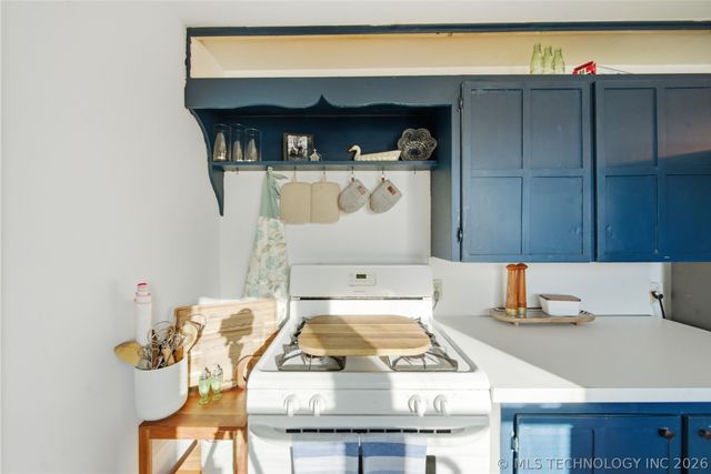 307 S Gray Pl Place, Chouteau, OK 74337