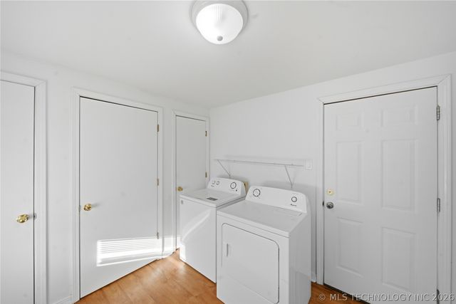 307 S Gray Pl Place, Chouteau, OK 74337