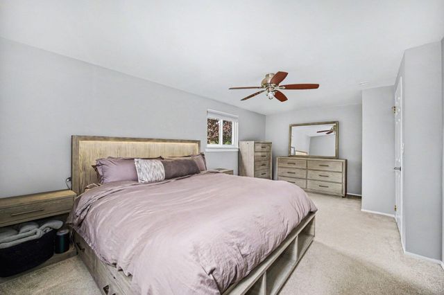 464 Springbrook Crescent, Saline, MI 48176
