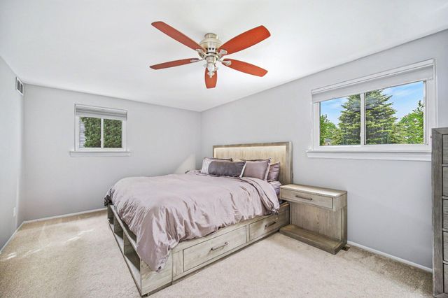 464 Springbrook Crescent, Saline, MI 48176