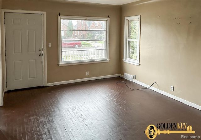 11559 Kenmoor Street, Detroit, MI 48205