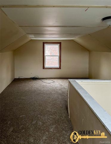 11559 Kenmoor Street, Detroit, MI 48205