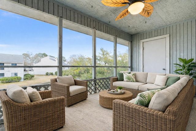 406 Waterwood Drive, Goose Creek, SC 29445