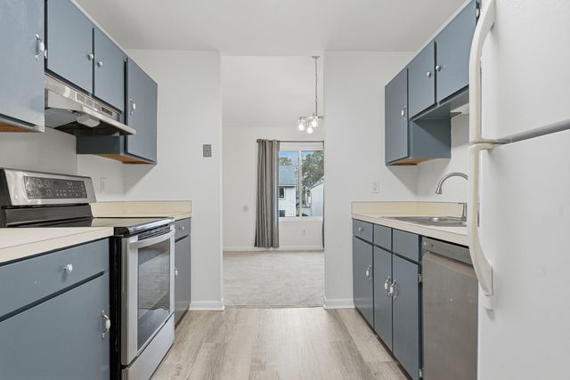 406 Waterwood Drive, Goose Creek, SC 29445