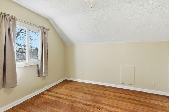 1620 S 9TH Street, Council Bluffs, IA 51501