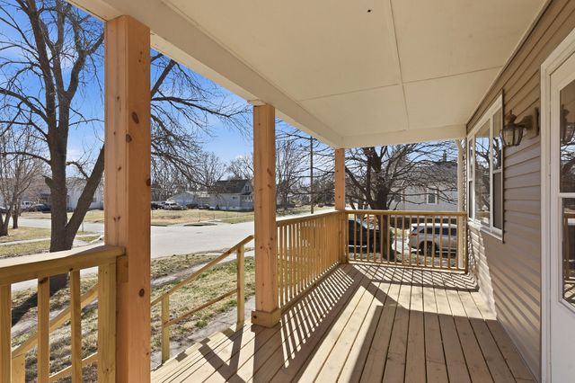 1620 S 9TH Street, Council Bluffs, IA 51501