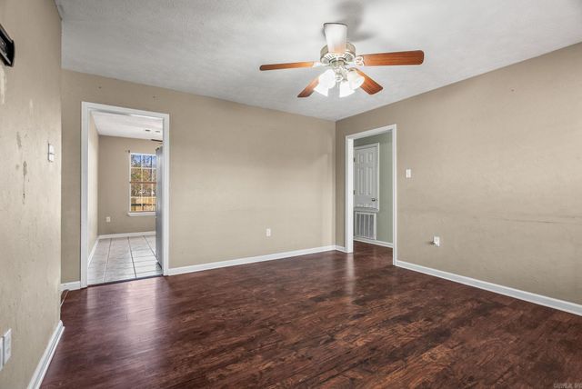 1550 Gold Falls, Conway, AR 72032