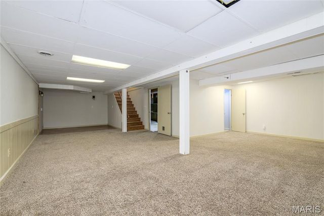 5639 Chalet Manor Court, Oakville, MO 63129