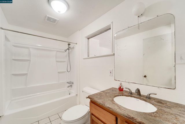 207 Los Altos Pl, American Canyon, CA 94503