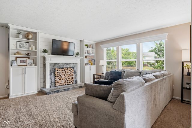16684 Salimonia Lane, Westfield, IN 46074