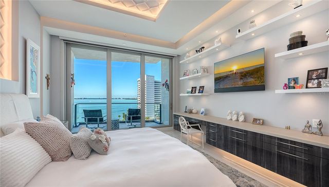 401 QUAY COMMONS 805, Sarasota, FL 34236