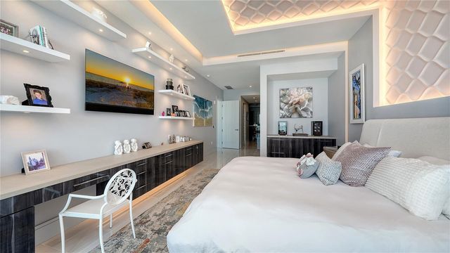 401 QUAY COMMONS 805, Sarasota, FL 34236