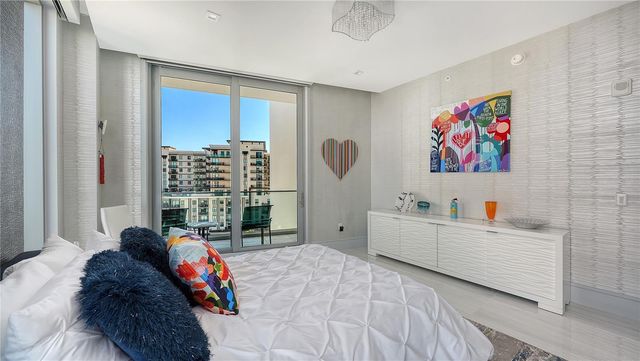 401 QUAY COMMONS 805, Sarasota, FL 34236