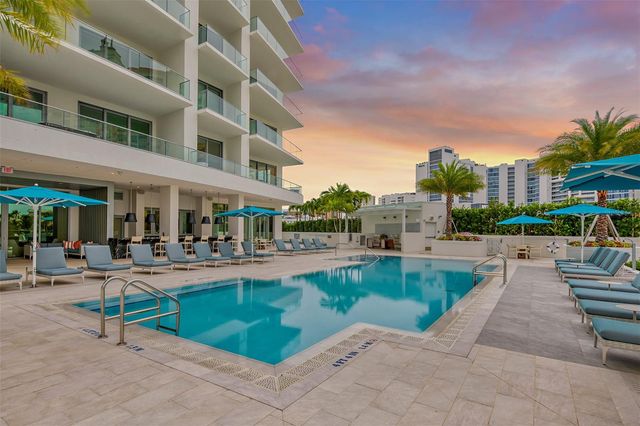 401 QUAY COMMONS 805, Sarasota, FL 34236