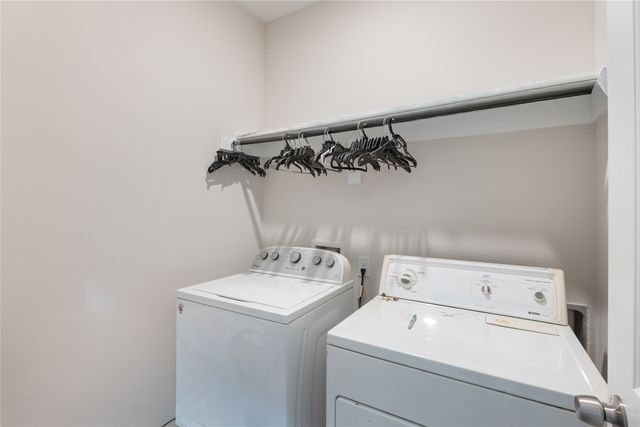 2735 Prosperity Avenue, Dallas, TX 75216