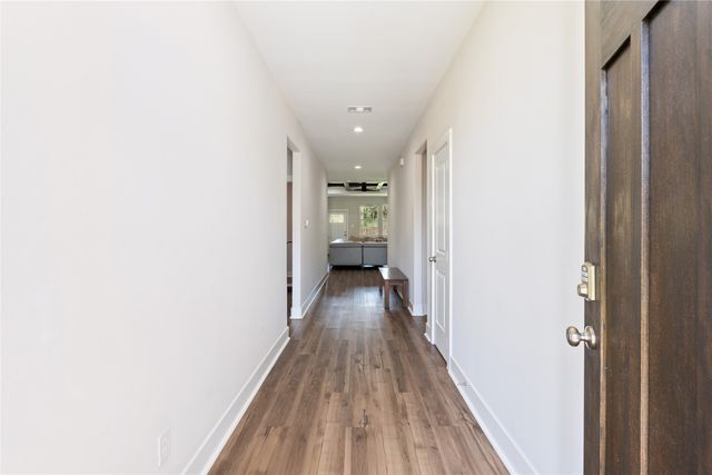 2735 Prosperity Avenue, Dallas, TX 75216