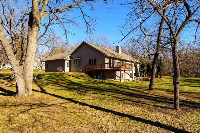 N5726 SUSAN STREET, Green Lake, WI 54941