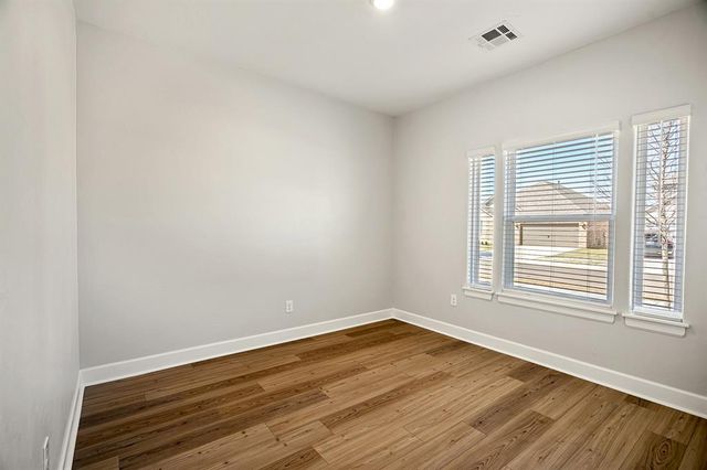 3100 Aidyn Court, Yukon, OK 73099