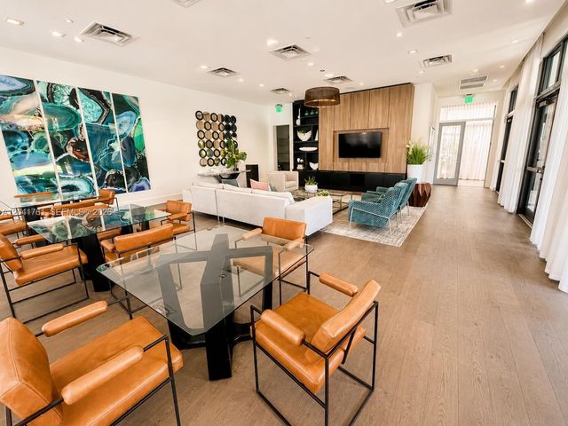 4636 NW 84th Avenue 45, Doral, FL 33166