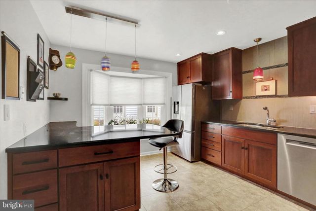2015-B SOUTHPOINT DR, Hummelstown, PA 17036
