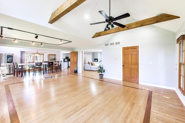 3912 Mallard Lane, Naperville, IL 60564