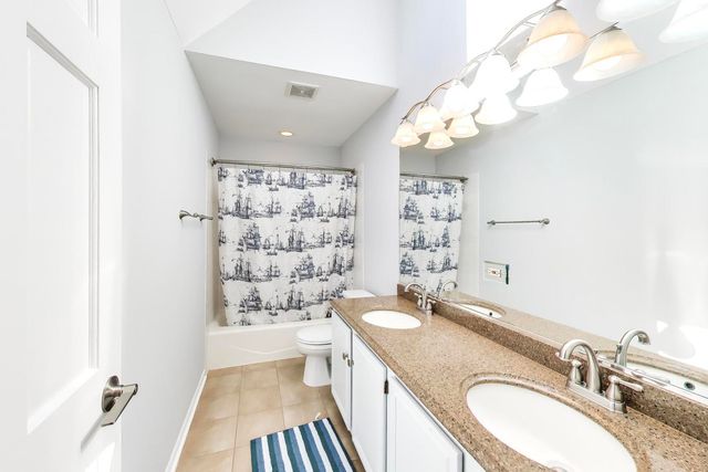3912 Mallard Lane, Naperville, IL 60564