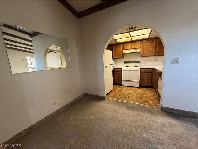 6121 West Oakey Boulevard D, Las Vegas, NV 89146