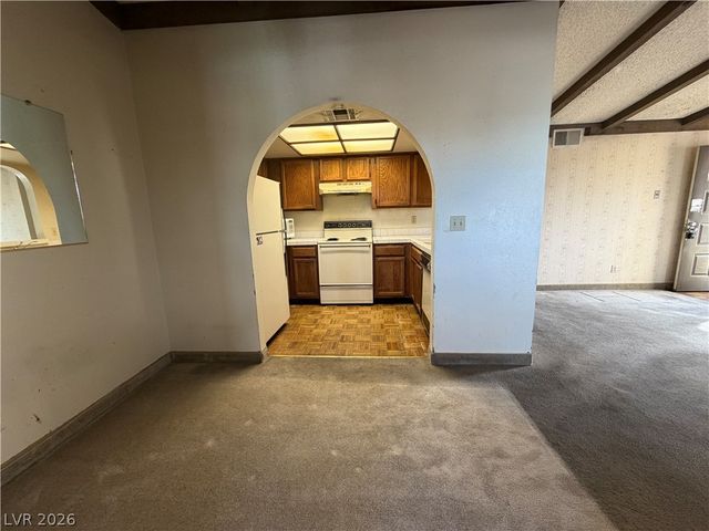 6121 West Oakey Boulevard D, Las Vegas, NV 89146