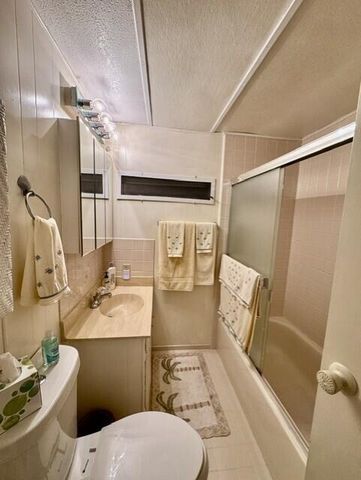31 Grande Vista Way, Port St. Lucie, FL 34952