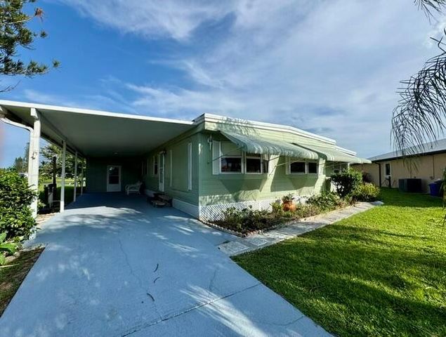 31 Grande Vista Way, Port St. Lucie, FL 34952