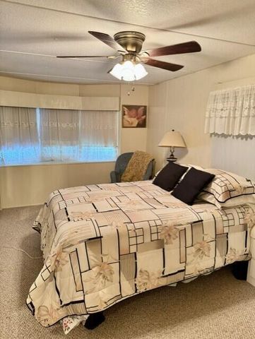 31 Grande Vista Way, Port St. Lucie, FL 34952