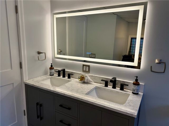 571 Winter Street, Woonsocket, RI 02895