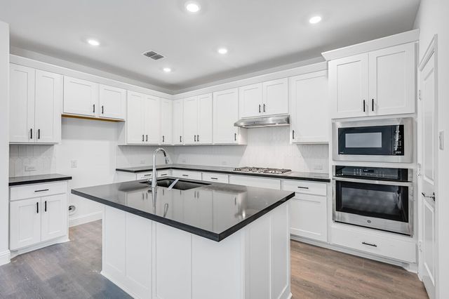 124 North Sky Drive, Celina, TX 75009