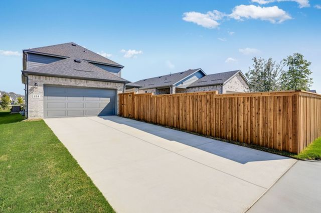 124 North Sky Drive, Celina, TX 75009