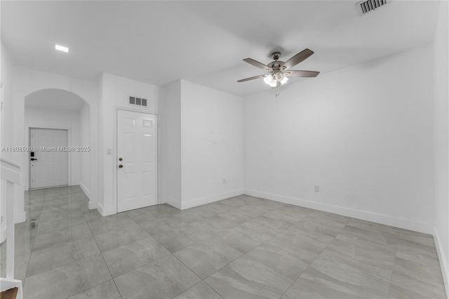 9285 SW 220th Ter, Cutler Bay, FL 33190