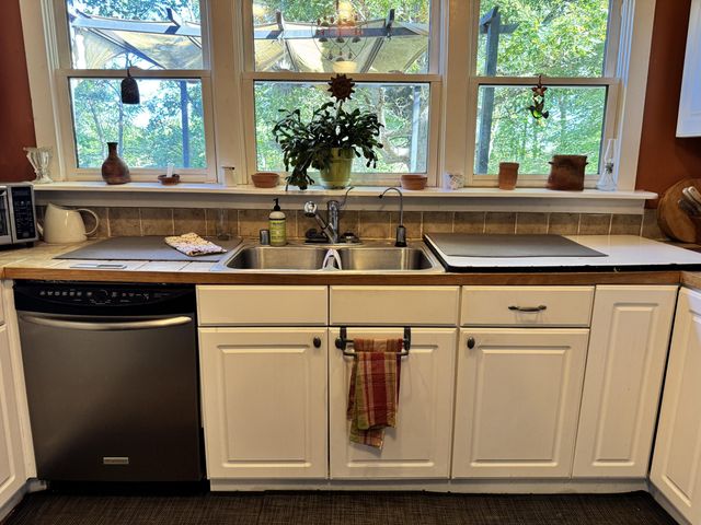 137 Wells Lane, Willisburg, KY 40078