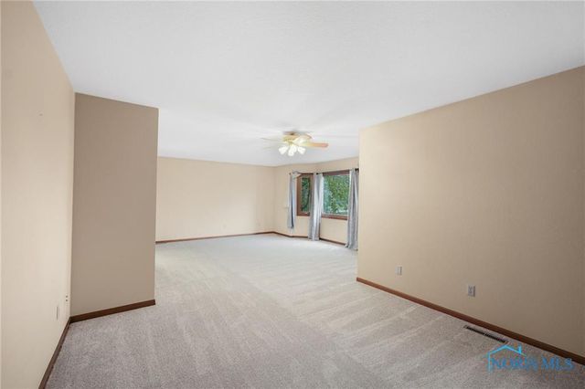 471 Rutledge Ct, Perrysburg, OH 43551