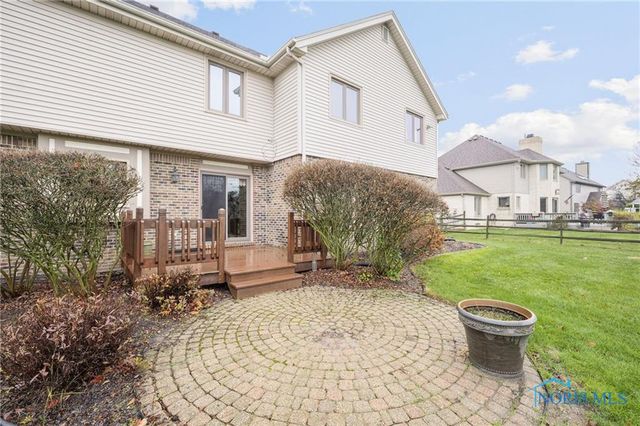 471 Rutledge Ct, Perrysburg, OH 43551