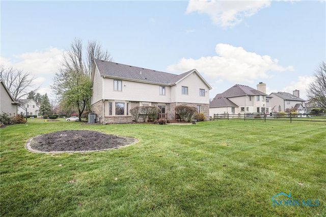 471 Rutledge Ct, Perrysburg, OH 43551