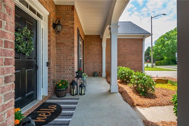 615 Mae Lane, Alpharetta, GA 30004