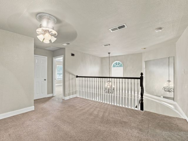 803 N State Street, Decatur, TX 76234