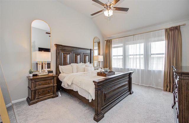 7406 Oakmont Avenue, Mont Belvieu, TX 77523