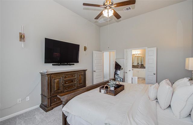 7406 Oakmont Avenue, Mont Belvieu, TX 77523